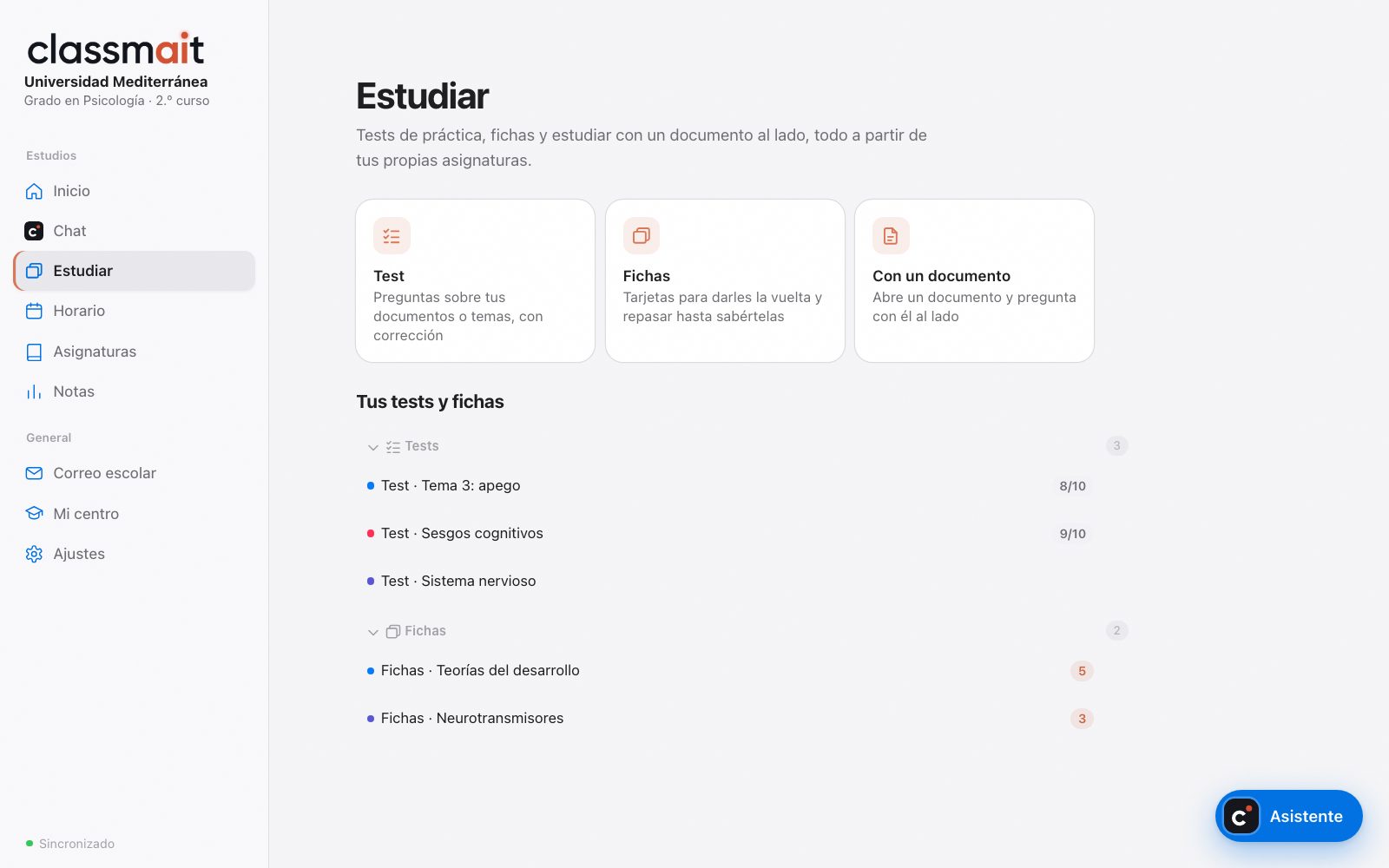 La sección Estudiar de classmait con tests y fichas hechos con las asignaturas del alumno